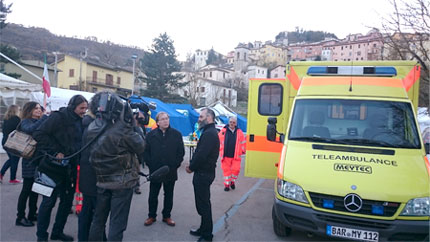 Fotos: MEYTEC, VIMED® TELEAMBULANCE Übergabe in Cascia